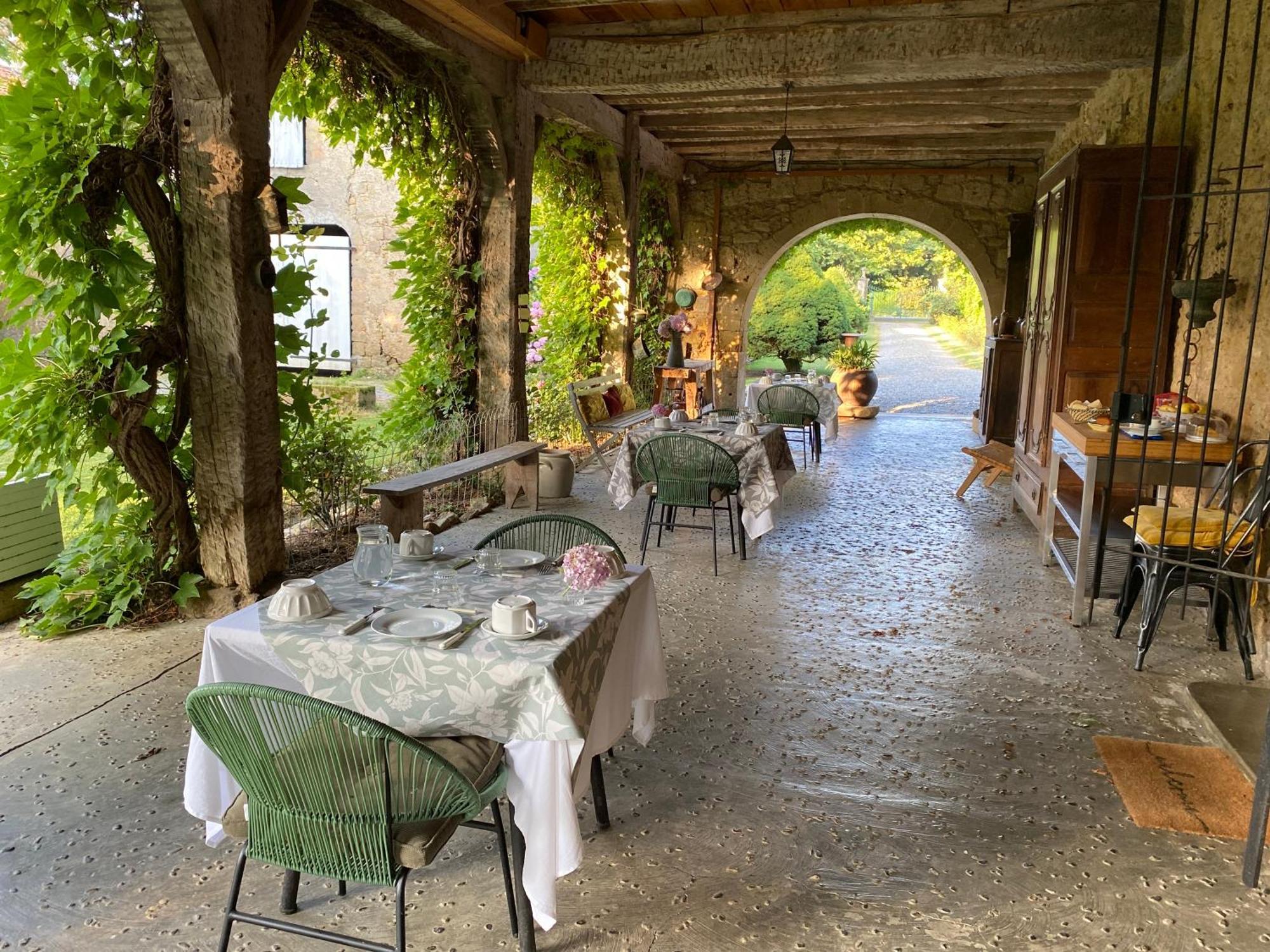 La Seigneurie De Tillac Luaran gambar